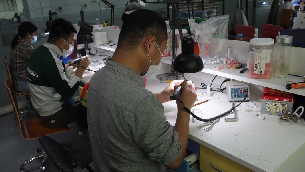 Standard Dental Lab Co., Limited 제조업체의 생산 라인